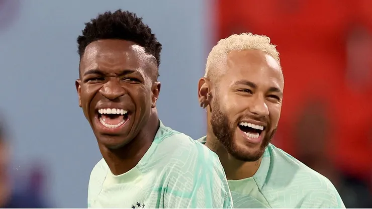 Neymar e Vini Jr, pela Seleção Brasileira - Foto: Alexander Hassenstein/Getty Images