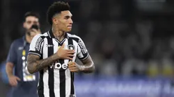 RJ - RIO DE JANEIRO - 04/06/2025 - BRASILEIRO A 2025, BOTAFOGO X CEARA - Igor Jesus jogador do Botafogo apos partida contra o Ceara no estadio Engenhao pelo campeonato Brasileiro A 2025. Foto: Jorge Rodrigues/AGIF