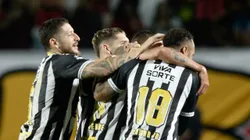 Santos reencontra Fortaleza após jogo do rebaixamento no Brasileirão 2023. Foto: Jhony Pinho/AGIF