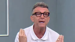 Craque Neto apresenta o programa Os Donos da Bola. Foto: Reprodução/ YouTube.