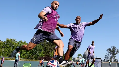 Arthur Cabral é a nova contratação do Fogão (Foto: Vítor Silva / Botafogo)