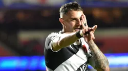 SP - SAO PAULO - 12/06/2025 - BRASILEIRO A 2025, SAO PAULO X VASCO - Vegetti jogador do Vasco comemora seu gol durante partida contra o Sao Paulo no estadio Morumbi pelo campeonato Brasileiro A 2025. Foto: Jota Erre/AGIF