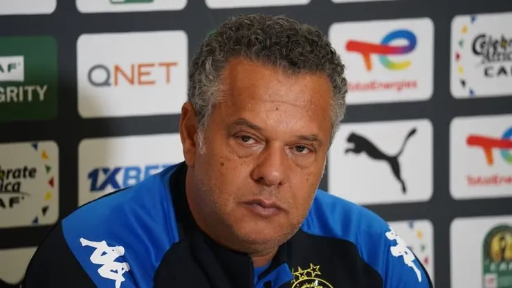 Treinador do time tunisiano durante coletiva