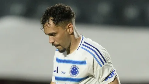 Eduardo, meio-campista do Cruzeiro