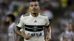 RJ - Rio de Janeiro - 09/11/2017 - Brasileiro A 2017, Fluminense x Coritiba - Thiago Carleto jogador do Coritiba durante partida contra o Fluminense no estadio Maracana pelo campeonato Brasileiro A 2017. Foto: Thiago Ribeiro/AGIF