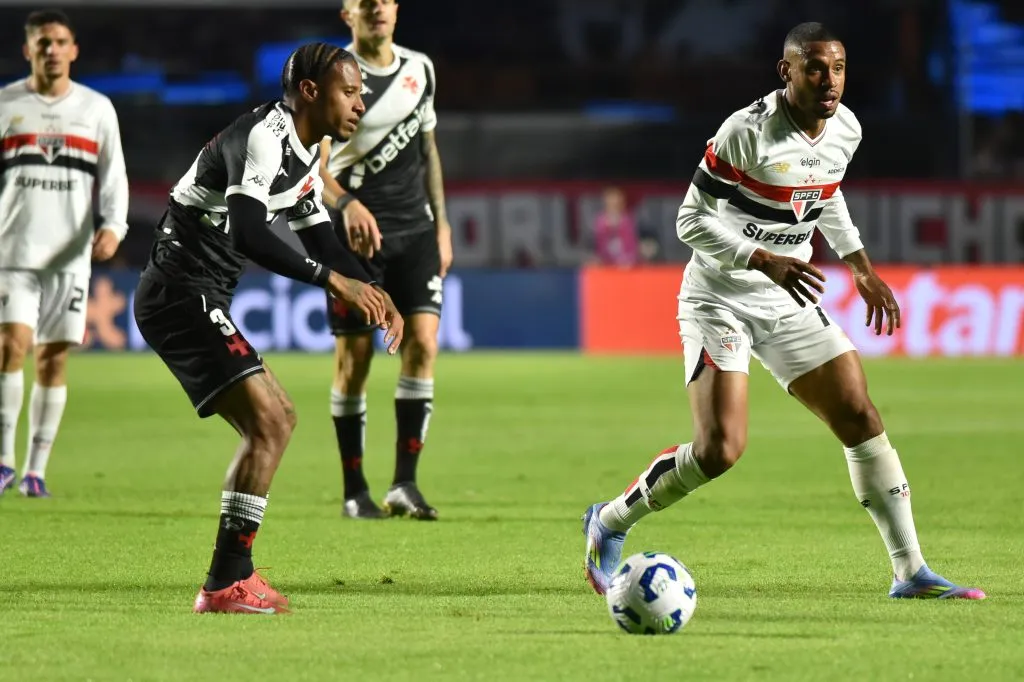 São Paulo perdeu para o Vasco antes da pausa no Brasileirão. Foto: Jota Erre/AGIF