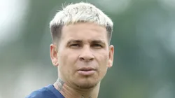 Soteldo durante treinamento ainda no CT Rei Pelé