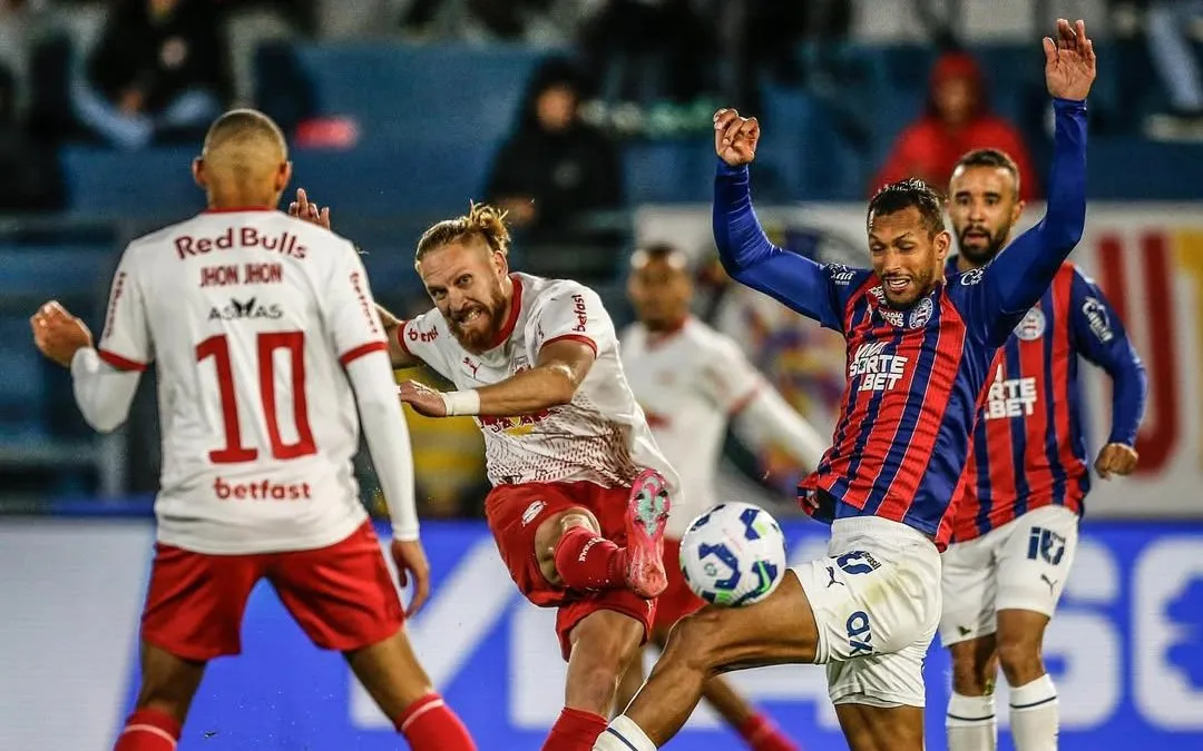 Isidro Pitta, do Bragantino durante partida contra o Bahia pelo Brasileirão Betano. Foto: Ari Ferreira/Bragantino
