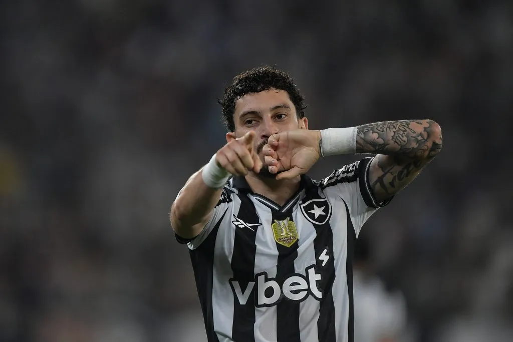 RJ – RIO DE JANEIRO – 04/06/2025 – BRASILEIRO A 2025, BOTAFOGO X CEARA – Mastriani jogador do Botafogo durante partida contra o Ceara no estadio Engenhao pelo campeonato Brasileiro A 2025. Foto: Thiago Ribeiro/AGIF