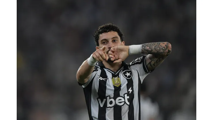 RJ - RIO DE JANEIRO - 04/06/2025 - BRASILEIRO A 2025, BOTAFOGO X CEARA - Mastriani jogador do Botafogo durante partida contra o Ceara no estadio Engenhao pelo campeonato Brasileiro A 2025. Foto: Thiago Ribeiro/AGIF