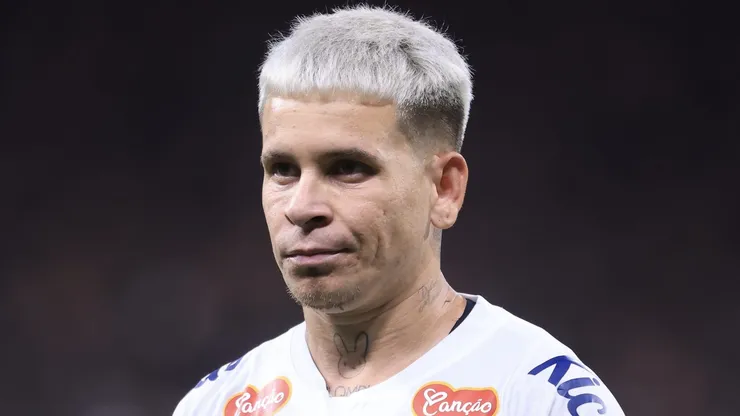Soteldo durante partida entre Corinthians e Santos, na Neo Química Arena, pelo Campeonato Paulista.