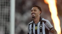 Vitinho acredita em uma vitória do Botafogo contra o PSG.