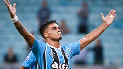 Arezzo pode deixar o Grêmio rumo ao Hallas Verona - Foto: Maxi Franzoi/AGIF