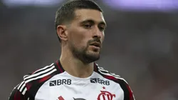 Arrascaeta durante partida entre Vasco e Flamengo, no Maracanã, pelo Brasileirão.