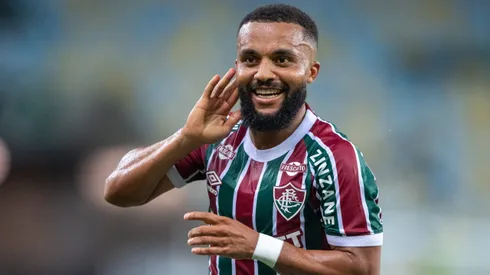 Samuel Xavier comemora um de seus gols pelo Fluminense. Foto: Thiago Ribeiro/AGIF