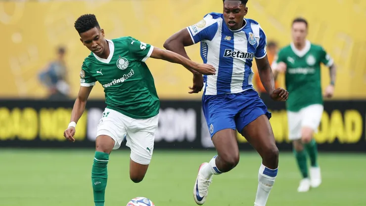 Estêvão, jogador do Palmeiras