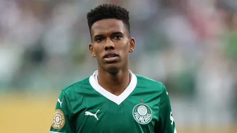 Estevão, atacante do Palmeiras pelo Mundial contra o Porto - Foto: Francois Nel/Getty Images