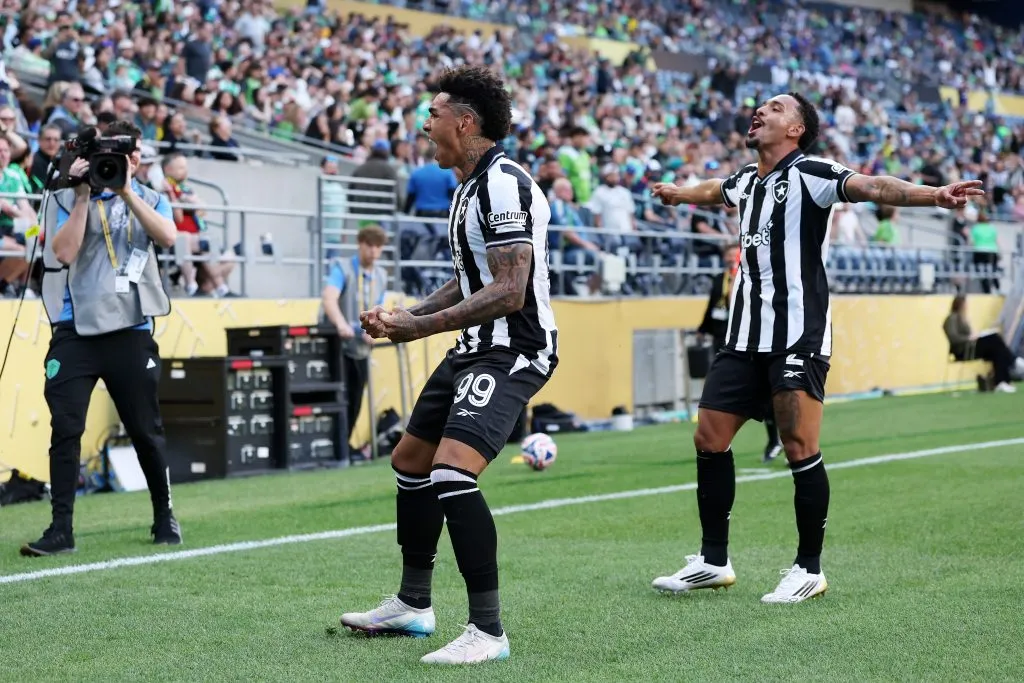 Igor Jesus marcou o segundo gol do Botafogo contra o Seattle. Foto: Getty Images.