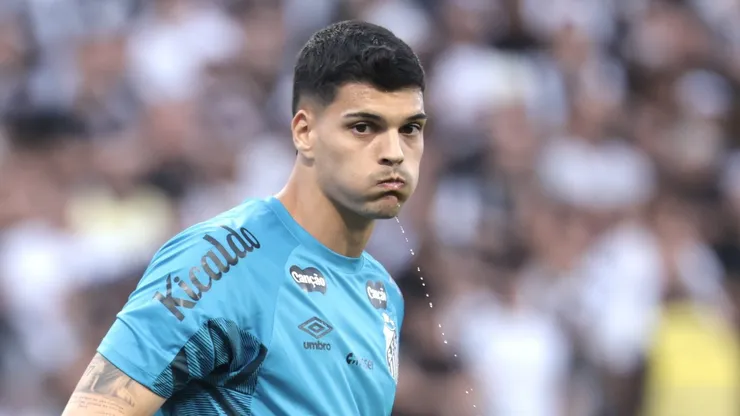 Gabriel Brazão vê Santos tomar decisão sobre o futuro
