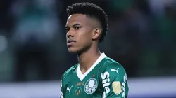 Estêvão não é mais do Palmeiras.