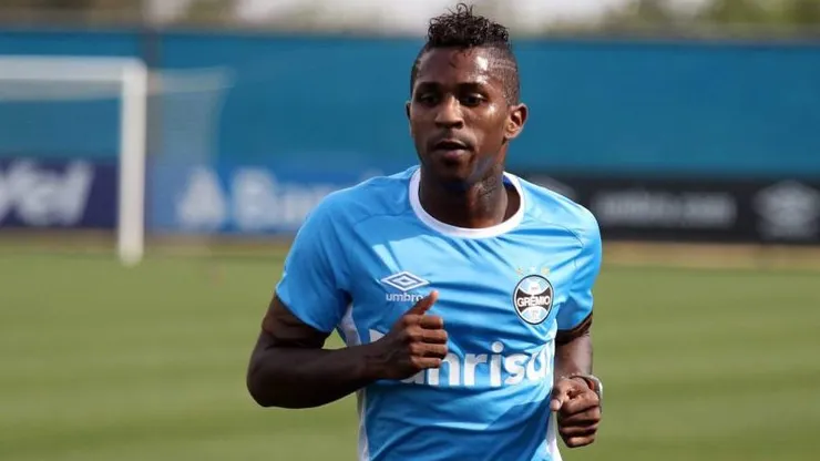 Miller Bolaños tem passagem pelo Grêmio.