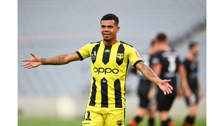 AUCKLAND, NEW ZEALAND - APRIL 16: Yan Sasse of the Phoenix reacts during the round 24 A-League Men's match between Wellington Phoenix and Brisbane Roar at Eden Park, on April 16, 2023, in Auckland, New Zealand. (Photo by Hannah Peters/Getty Images)