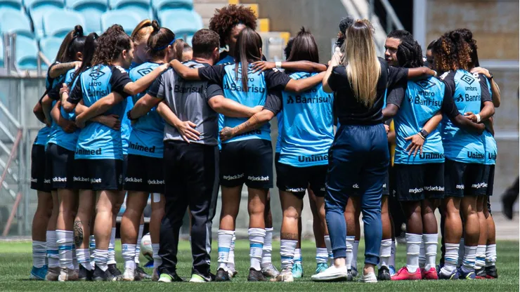 Equipe do Grêmio. Foto: Maxi Franzoi/AGIF