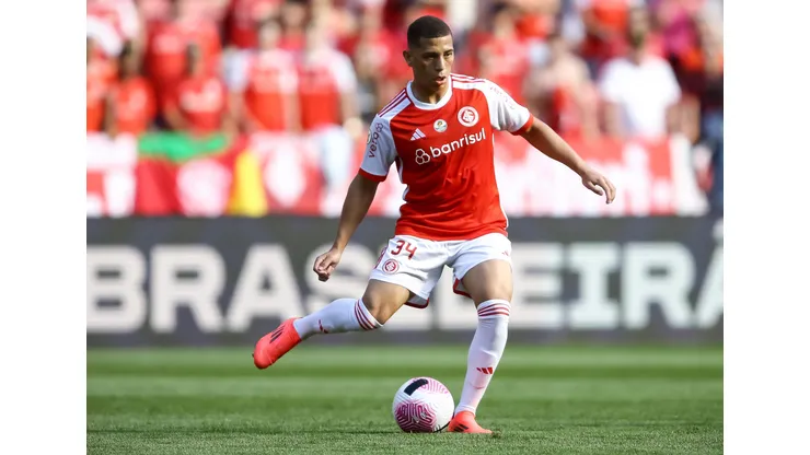 Gabriel Carvalho já tem saída decretada. Ele foi vendido para Al Qadsiah, da Arábia Saudita (Photo by Pedro H. Tesch/Getty Images)