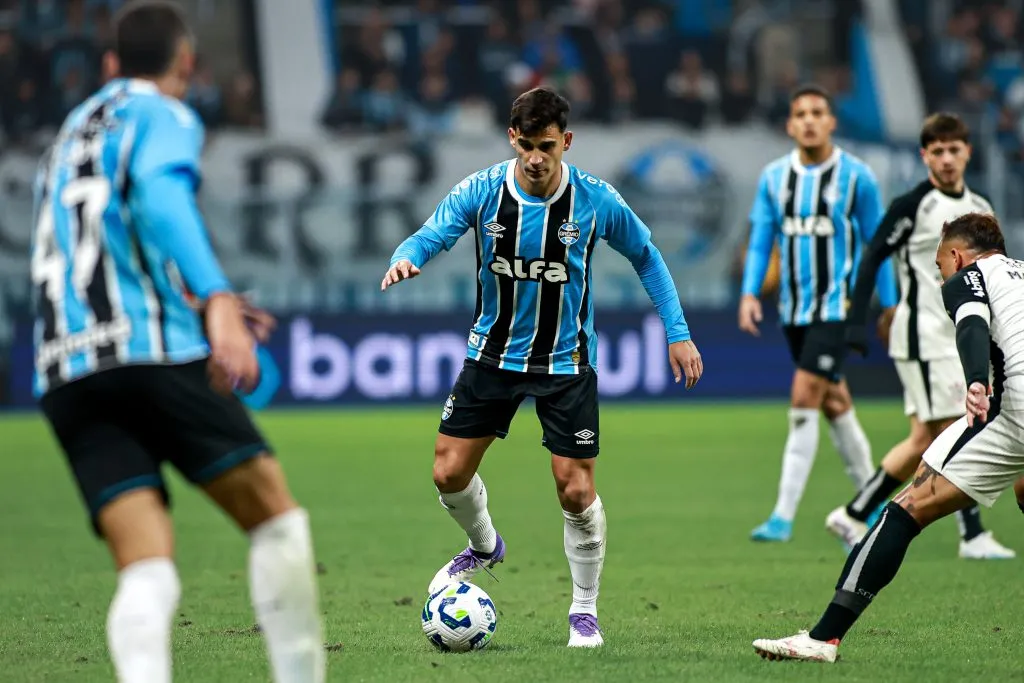 Grêmio empatou com o Corinthians em último jogo antes da parada para o Mundial de Clubes. Foto: Maxi Franzoi/AGIF