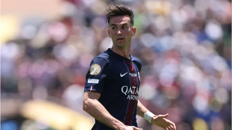 PASADENA, CALIFORNIA - JUNE 15: Fabian Ruiz of Paris Saint-Germain in action during the FIFA Club World Cup 2025 group B match between Paris Saint-Germain FC and Club Atletico de Madrid at Rose Bowl Stadium on June 15, 2025 in Pasadena, California. (Photo by Stu Forster/Getty Images)