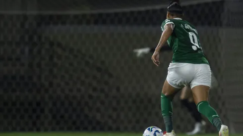 Palmeirense, Amanda Gutierres lidera a artilharia do Brasileirão 2025. Foto: Anderson Romão/AGIF