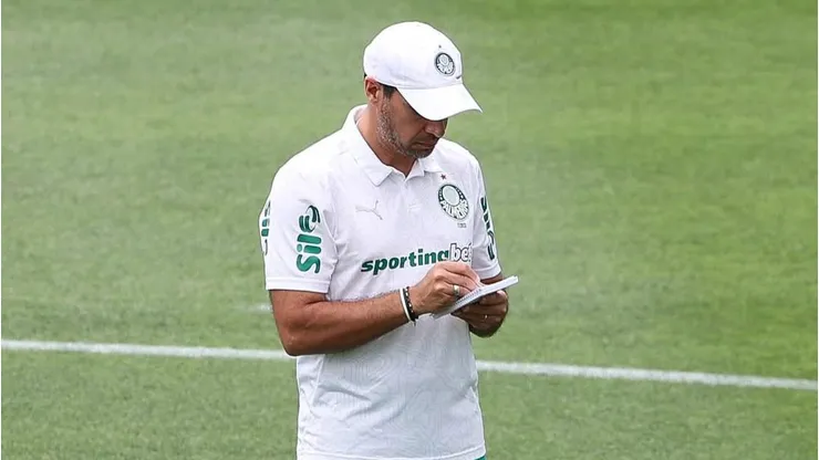 Sob comando de Abel Ferreira, o Palmeiras voltou a treinar com foco em ajustes nas finalizações