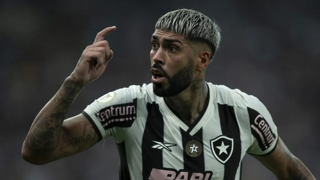 Barboza é um dos pilares do Botafogo - Foto: Jorge Rodrigues/AGIF