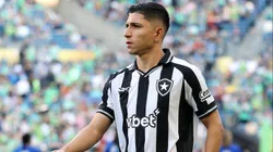SEATTLE, WASHINGTON - JUNE 15: Jefferson Savarino #10 of Botafogo walks to the pitch during the FIFA Club World Cup 2025 group B match between Botafogo FR and Seattle Sounders FC at Lumen Field on June 15, 2025 in Seattle, Washington. (Photo by Buda Mendes/Getty Images)