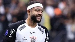 SP - SAO PAULO - 06/05/2025 - COPA SUL-AMERICANA 2025, CORINTHIANS X AMERICA DE CALI - Memphis Depay jogador do Corinthians durante partida contra o America de Cali no estadio Arena Corinthians pelo campeonato Copa Sul-americana 2025. Foto: Marcello Zambrana/AGIF