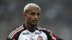 RJ - RIO DE JANEIRO - 19/04/2025 - BRASILEIRO A 2025, VASCO X FLAMENGO - Wesley jogador do Flamengo durante partida contra o Vasco no estadio Maracana pelo campeonato Brasileiro A 2025. Foto: Jorge Rodrigues/AGIF