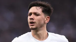 Garro durante partida contra o Fla na Neo Química.