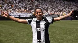 Vic Alabuquerque, é um dos destaques da temporada com a camisa do Corinthins Feminino