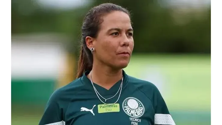 Camilla Orlando é a nova treinadora da Seleção Brasileira feminina sub-20. Foto Reprodução/Instagram/@camillaorlando