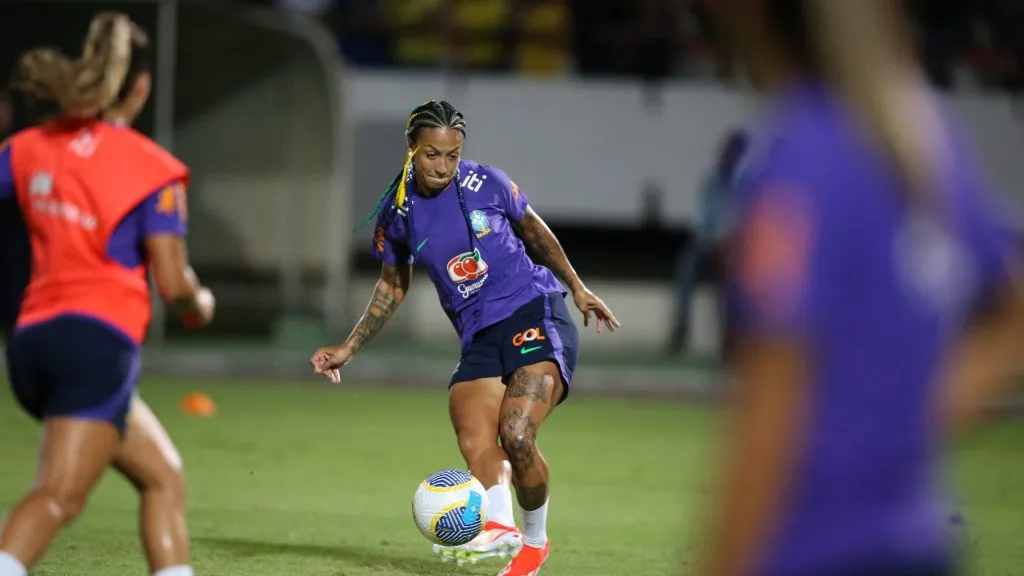 Byanca Brasil na Seleção Brasileira. Foto: Marlon Costa/AGIF