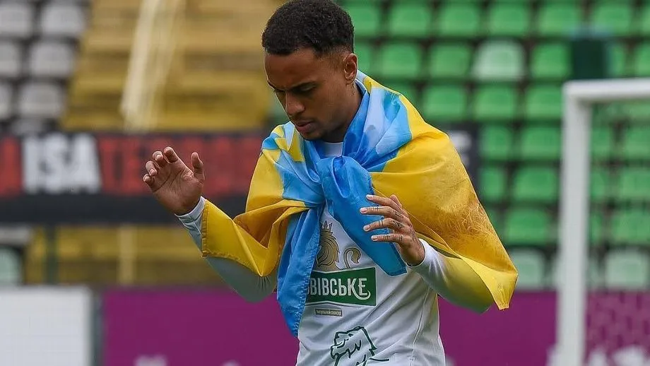 Bruninho é jogador do Karpaty, da Ucrânia Reprodução/Instagram @lbrunoroberto