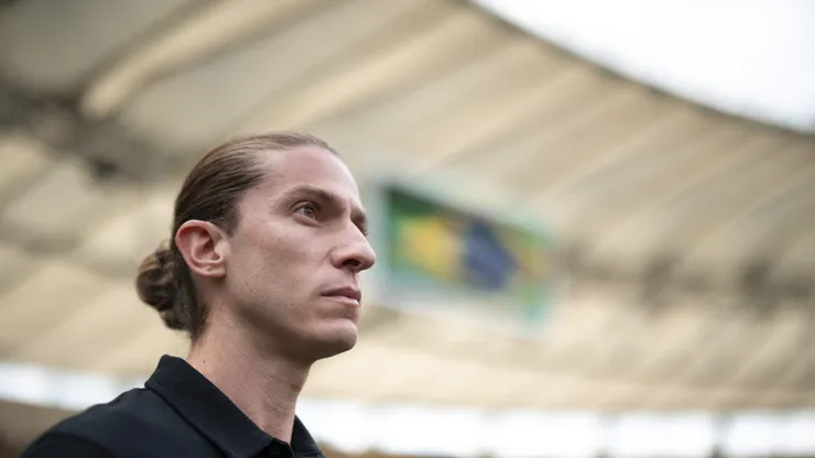 Filipe Luis técnico do Flamengo durante partida contra o Internacional no estadio Maracana pelo campeonato Brasileiro A 2024. Foto: Jorge Rodrigues/AGIF