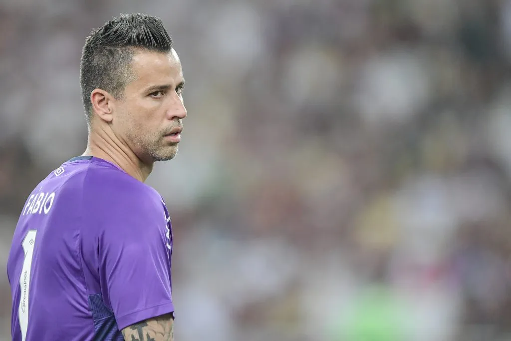 RJ – RIO DE JANEIRO – 03/05/2025 – BRASILEIRO A 2025, FLUMINENSE X SPORT – Fabio goleiro do Fluminense durante partida contra o Sport no estadio Maracana pelo campeonato Brasileiro A 2025. Foto: Thiago Ribeiro/AGIF