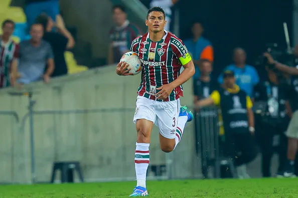 Thiago Silva, capitão do Fluminense foi o responsável por anular as finalizações do camisa 9 do Borussia na estreia do Mundial de Clubes. Foto: Richard Ducker/Eurasia Sport Images/Getty Images