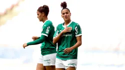 Amanda Gutierres jogadora do Palmeiras comemora seu gol durante a partida entre Sport e Palmeiras - Foto: Marlon Costa/AGIF