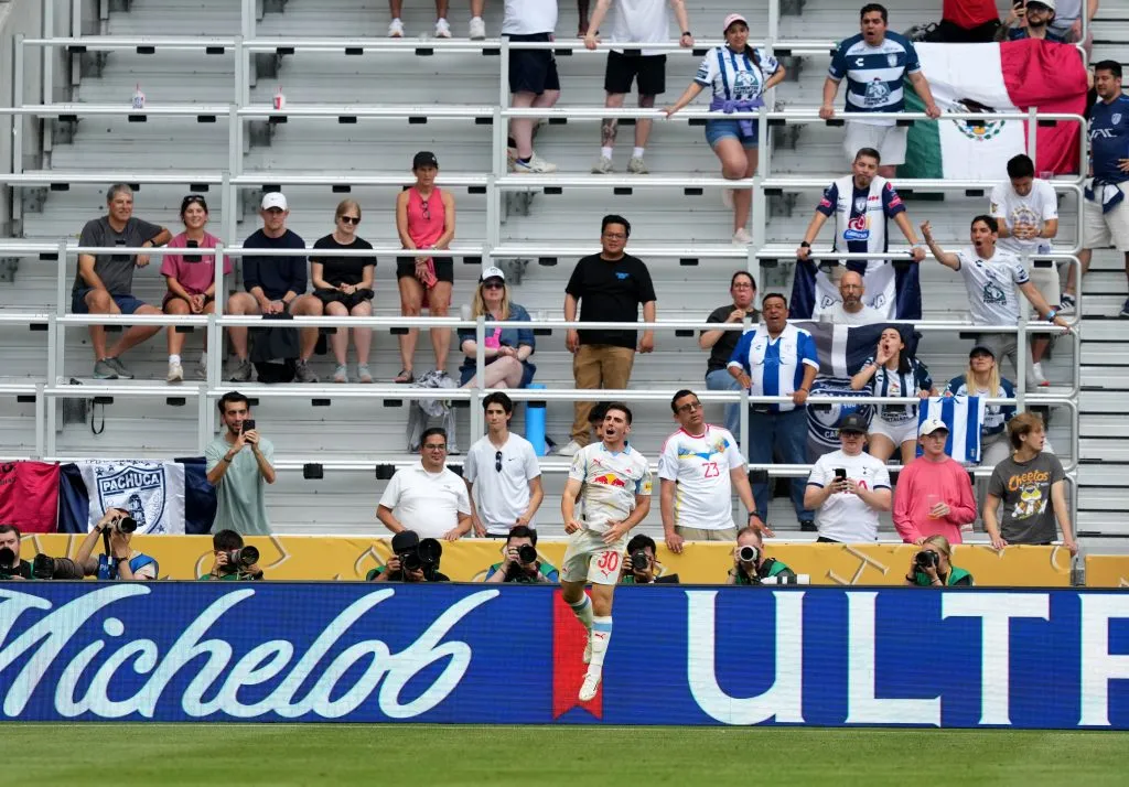 CINCINNATI, OHIO – JUNE 18: Oscar Gloukh #30 of FC Salzburg celebrates scoring his team’s first goal during the FIFA Club World Cup 2025 group H match between CF Pachuca and FC Salzburg at TQL Stadium on June 18, 2025 in Cincinnati, Ohio. (Photo by Dylan Buell/Getty Images)