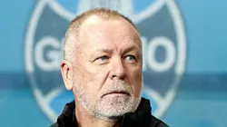 RS - PORTO ALEGRE - 12/06/2025 - BRASILEIRO A 2025, GREMIO X CORINTHIANS - Mano Menezes tecnico do Gremio durante partida contra o Corinthians no estadio Arena do Gremio pelo campeonato Brasileiro A 2025.