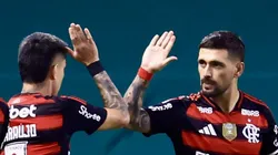 Arrascaeta e Luiz Araújo jogando pelo Flamengo