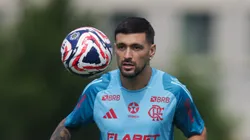 Arrascaeta assusta, mas estará à disposição diante do Chelsea