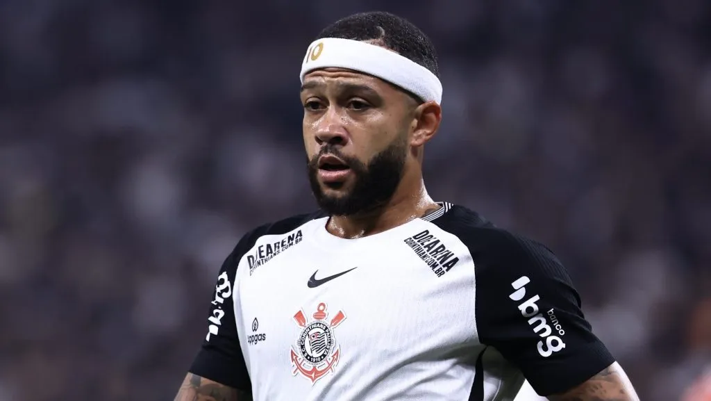 Memphis Depay no Corinthians. Foto: Marcello Zambrana/AGIF
